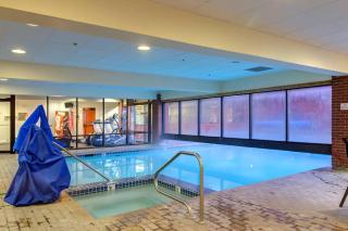 ski-in - ski-out loft condo with shared pool hot tub & gym - 7