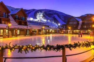 Modern condo with shared pool & hot tub Ski-in - ski-out free WiFi - 9
