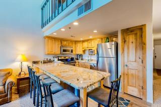 Condo close to ski lifts & Sundance Film Festival with fireplace & on-site hot tub - 3