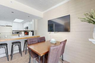 Cozy Mountain Getaway with Hot Tub - Near Slopes Links & Shuttle - 6