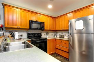 Ski-in - ski-out Condo with Shared Pool Hot Tub & More - Awesome Views - 1