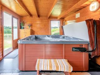 3 Bed in Brecon oc-bn363 - 9