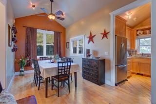 Restored 1890s Cabin - Close to Chairlift & Sundance Venues - 9