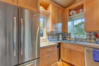 Restored 1890s Cabin - Close to Chairlift & Sundance Venues - 5