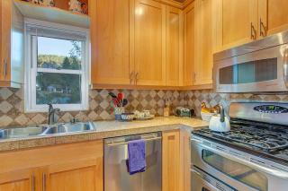 Restored 1890s Cabin - Close to Chairlift & Sundance Venues - 4