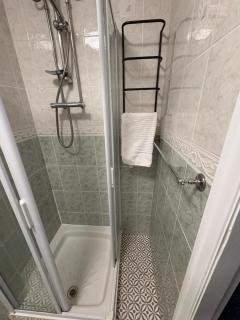 Twin-Family room at St Michaels near Leeds Airport - 2