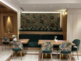 Grand Hilarium Hotel - 1