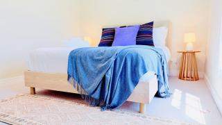 Banks Cottage Central city Free Parking Sleeps 6 - 1