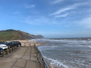 Coastal 3 bedroom holiday home - 1