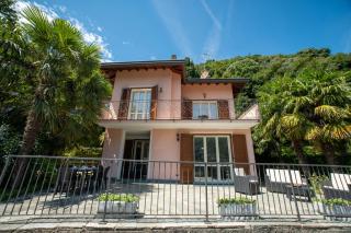 Villa Dolce Lake Views Outdoor Terrace Dining - 4