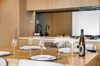 Modern Melbourne Gem - Pool, Gym & Central - 4