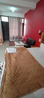 Hotel Woodward 2 - 1