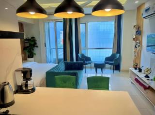 Skyline Glass View Apartments in Blue Area Islamabad - Modern City Stay - 1