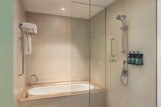 Crowne Plaza Yas Island by IHG - 1