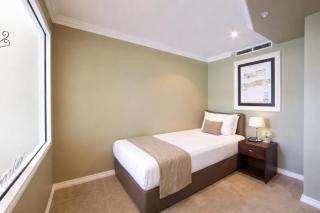 Four Bedroom Luxury on Marine - 4