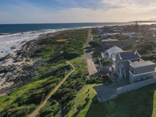 Absolute Ocean Boutique Guesthouse - Hermanus - 1