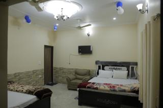 PR Guest House - 5