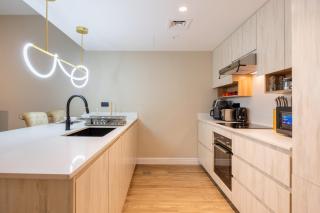 Vacationer Holiday Homes l Modern 1 Bedroom l Aesthetic Interior l Free Wi-Fi - 5