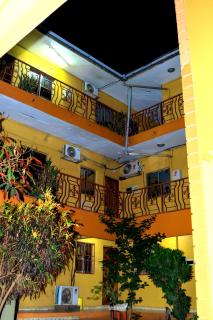 James Hotel & Apartments - 8