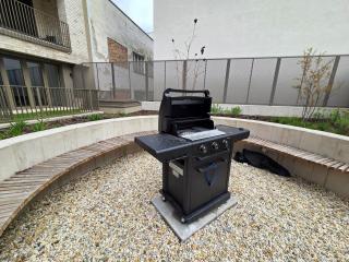 Haas Apartments Art with parking, bakery, free fitness - 3