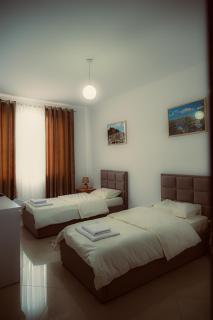Kapiti Apartments - 1