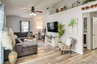 Palm Coast Comfort Family Home with Lanai, Big Yard - 6