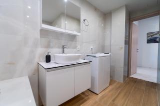 Luma Home Α I Near City Center - 2