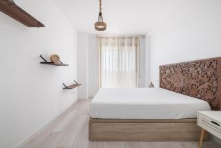 4-Bedroom Apartment with Sea View, Large Terrace and Parking in LAmetlla de Mar - 7