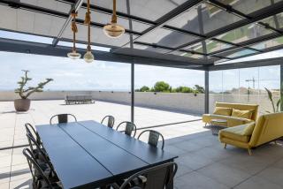 4-Bedroom Apartment with Sea View, Large Terrace and Parking in LAmetlla de Mar - 3