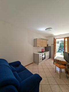 Casa Facchinetti Orange Apartment - 7