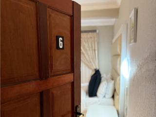 Liquid Blue Guesthouse - 8