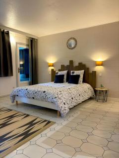 Appartement Lunéa, jardin, piscine à débordement - 8