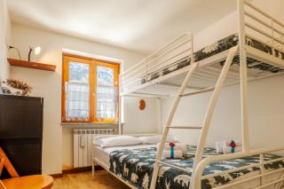 MCX Vacation Rental - Casa Marmore Direct Ski in & Ski out with Exclusive Slope Access, Valtournenche! - 1