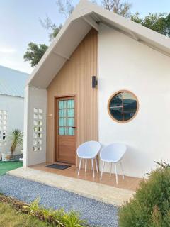 Chamin Longbeach Resort - 6