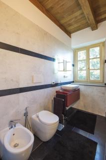 Panoramic villa on the hills of the Langhe among the vineyards large swimming pool - 2