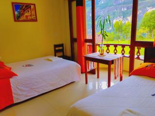 Gallito de las Rocas Lodge - 1