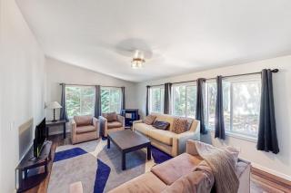 Dog-friendly house near golf & beach access with firepit grill & pellet stove - 1