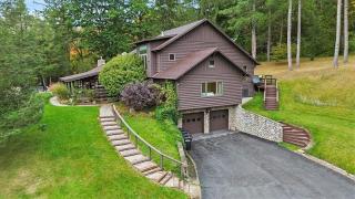 Private Cabin Retreat- Hot Tub Pool Game Room - 7