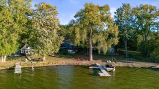 Honeoye Cottage 50' Lakefront Dock FLX - 8