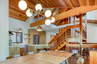 Dog-friendly home with grill deck firepit balcony & mountain view - 3