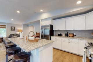 Brand-new home with hot tub deck fast WiFi central AC & great location - 1