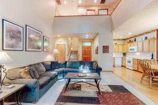 Golf-course-front home with hot tub & pool - easy ski & golf access - 4