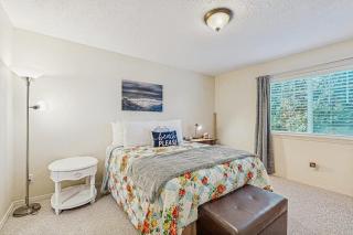 Dog-friendly home near the ocean with gas fireplace & partial water views - 1