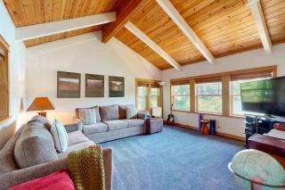 Lakefront home with loft two decks with amazing views kayaks & dock access - 9