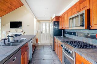 Oceanfront Home with Private Hot Tub Ocean Views Fireplace & Beach Access Path - 1