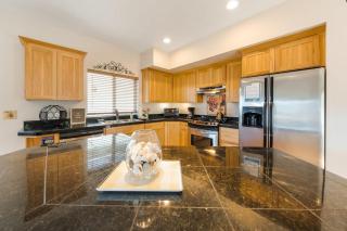 Beautiful Home with Ocean and Yaquina Lighthouse Views - Walk to the Beach - 1