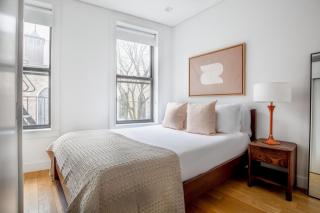 Smart Nolita 1br w wd nr famous cafes NYC-295 - 1