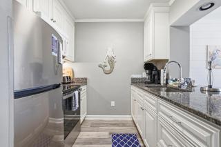 The Loft at Ocean Creek Resort w Oceanfront Pool - Myrtle Beach - 2