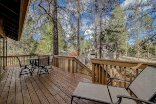 Inviting Updated Sunriver Home in Great Location with Large Deck Private Hot Tub - 6