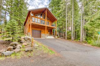 Charming home with hot tub fireplace & W&D - in great Government Camp location - 9